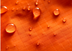 Uu va nhuoc diem cua vai nylon