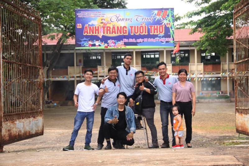 hinh anh thuc te mau ao chon tam