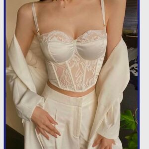 hinh anh ao croptop ren