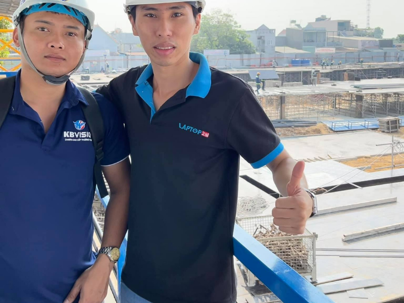 hinh anh thuc te ao thun nhan vien laptop2nd quan go vap