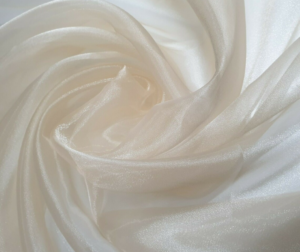 Vải Voan Là Gì? Đặc Tính, Ưu Nhược Điểm & Ứng Dụng Của Vải Voan » Hải Triều