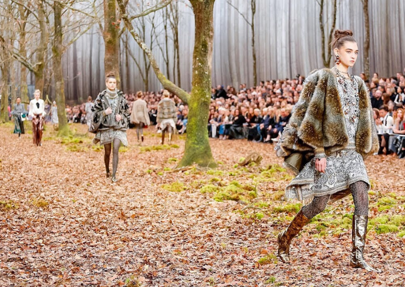 bo suu tap haute couture thu dong chanel 2018 trong bao tang Grand Palais