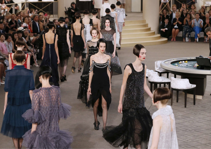 bo suu tap thoi trang cao cap chanel duoi anh nhin song bai casino