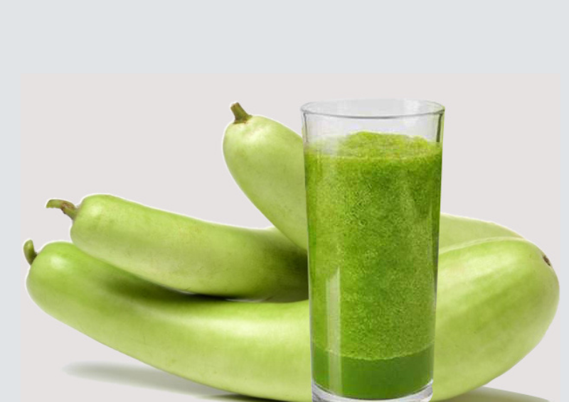 Dung bi dao de tay vet o vang tren quan ao