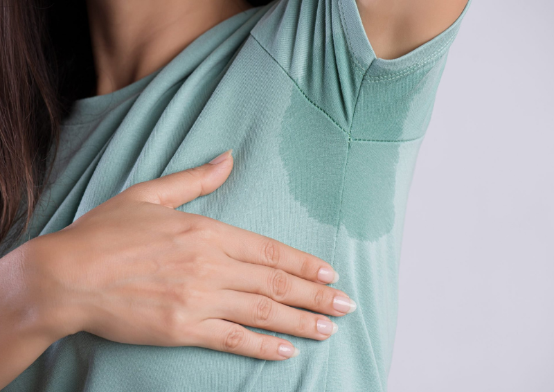 nguyen nhan lam quan ao bị o vang