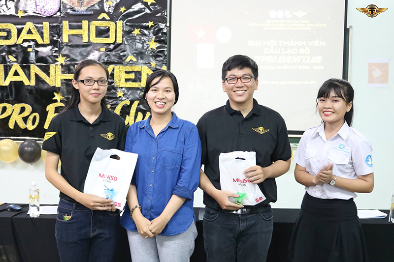 hinh anh thuc te ao thun tfpro event club faculty of tourism ufm