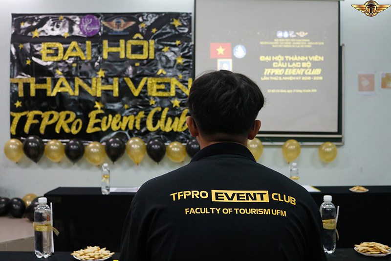 hinh anh thuc te dong phuc tfpro event club faculty of tourism ufm