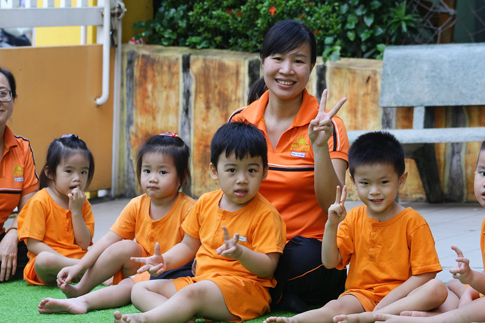 dong phuc mam non anh duong