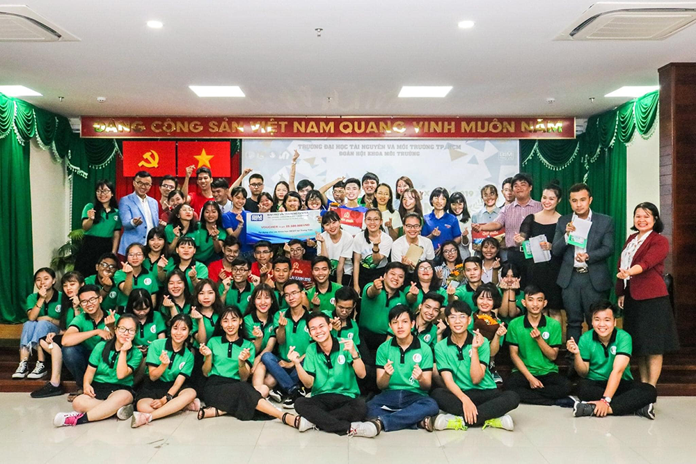 hinh anh thuc te ao thun khoa moi truong dai hoc tai nguyen va moi truong tp hcm