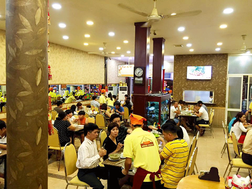 hinh anh thuc te dong phuc hu tieu hong phat