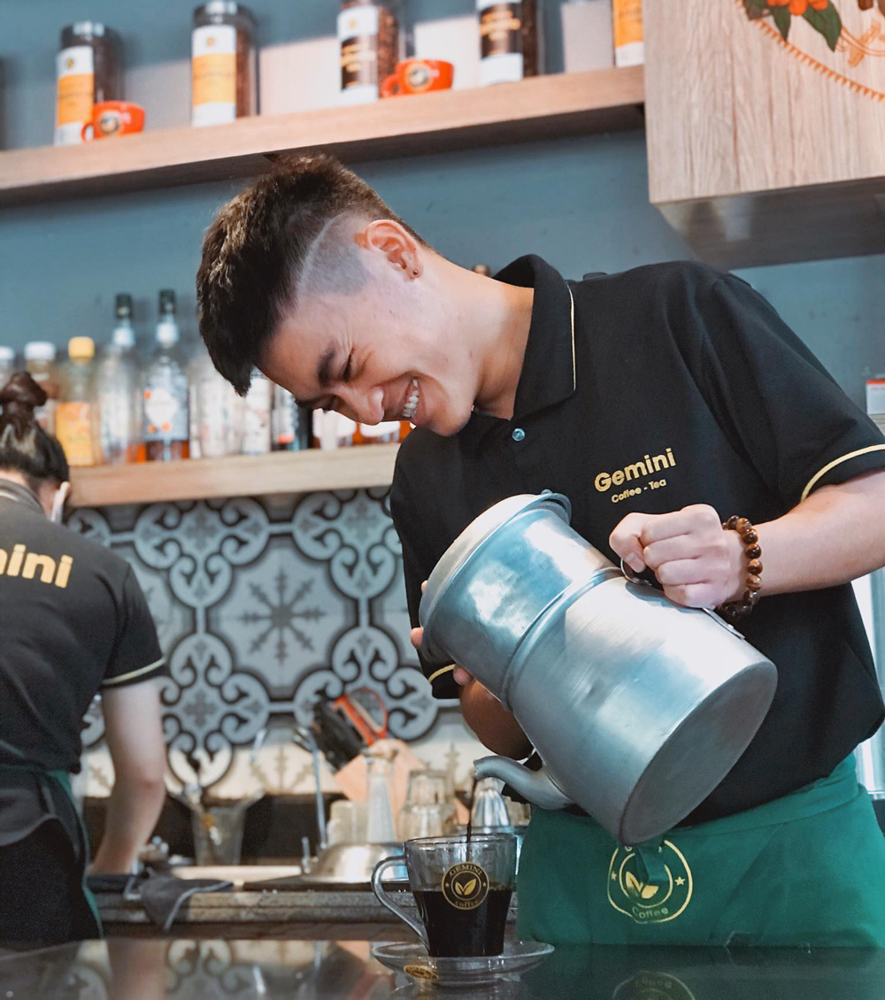 hinh anh thuc te tap de gemini coffee