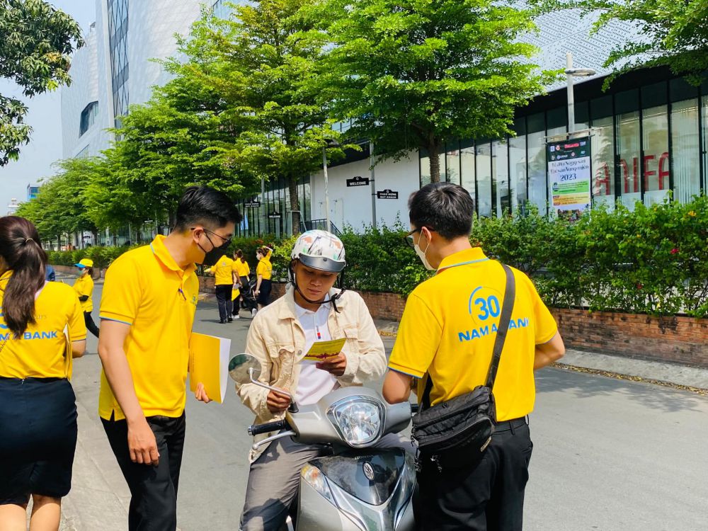 dong phuc chien binh sale nam a bank