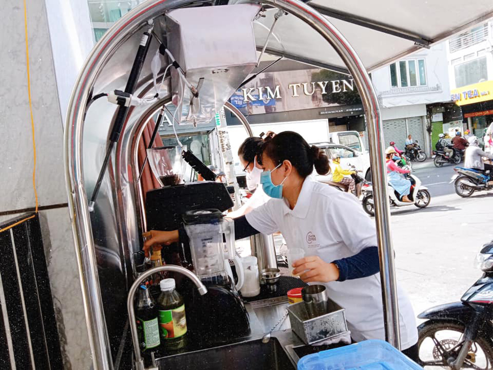 dong phuc nhan vien chinta coffee