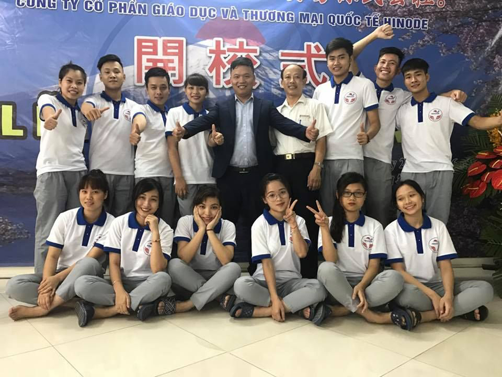 hinh anh dong phuc hoc vien trung tam nhat ngu hinode