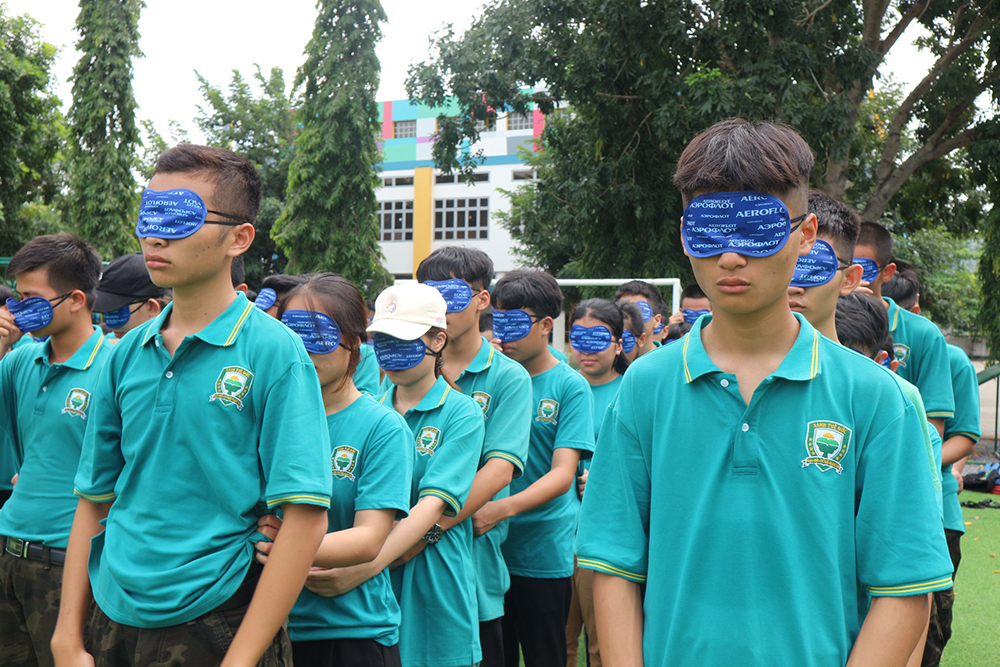 dong phuc cao dang quoc te tue duc - vabis