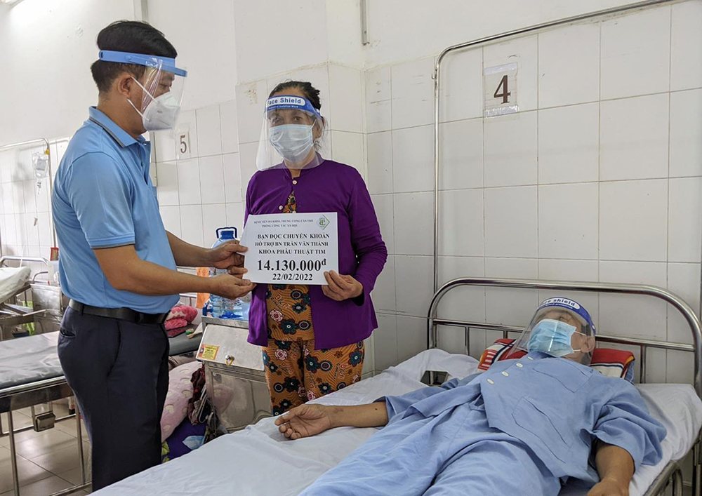 dong phuc nhan vien phong cong tac xa hoi - benh vien da khoa tw can tho