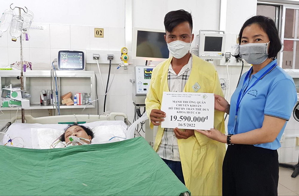 dong phuc phong cong tac xa hoi - benh vien da khoa tw can tho