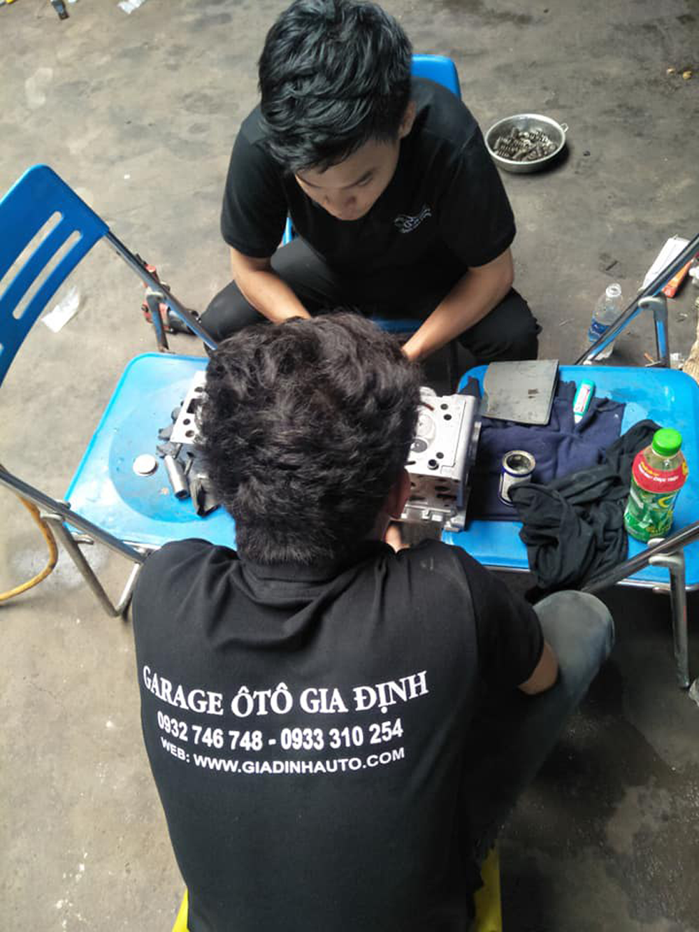 hinh anh dong phuc garage oto gia dinh