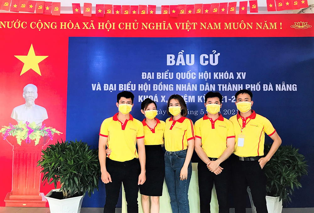 dong phuc truong cao dang dai viet sai gon