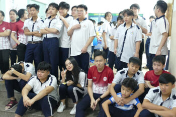 ao the duc truong thcs & thpt viet thanh