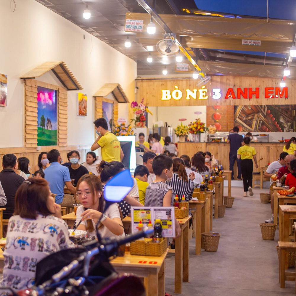 hinh anh dong phuc 3 anh em bo ne bo bit tet