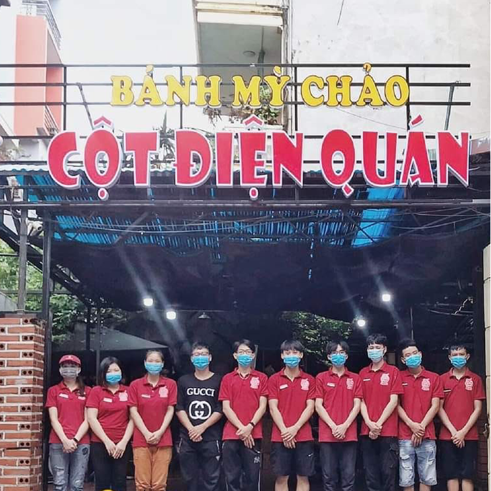 hinh anh dong phuc banh mi chao cot dien quan