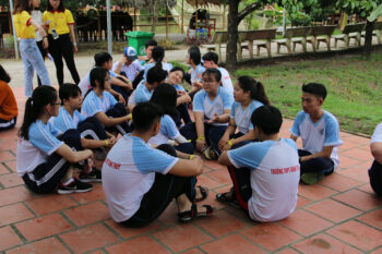 ao the duc truong thpt binh thuy