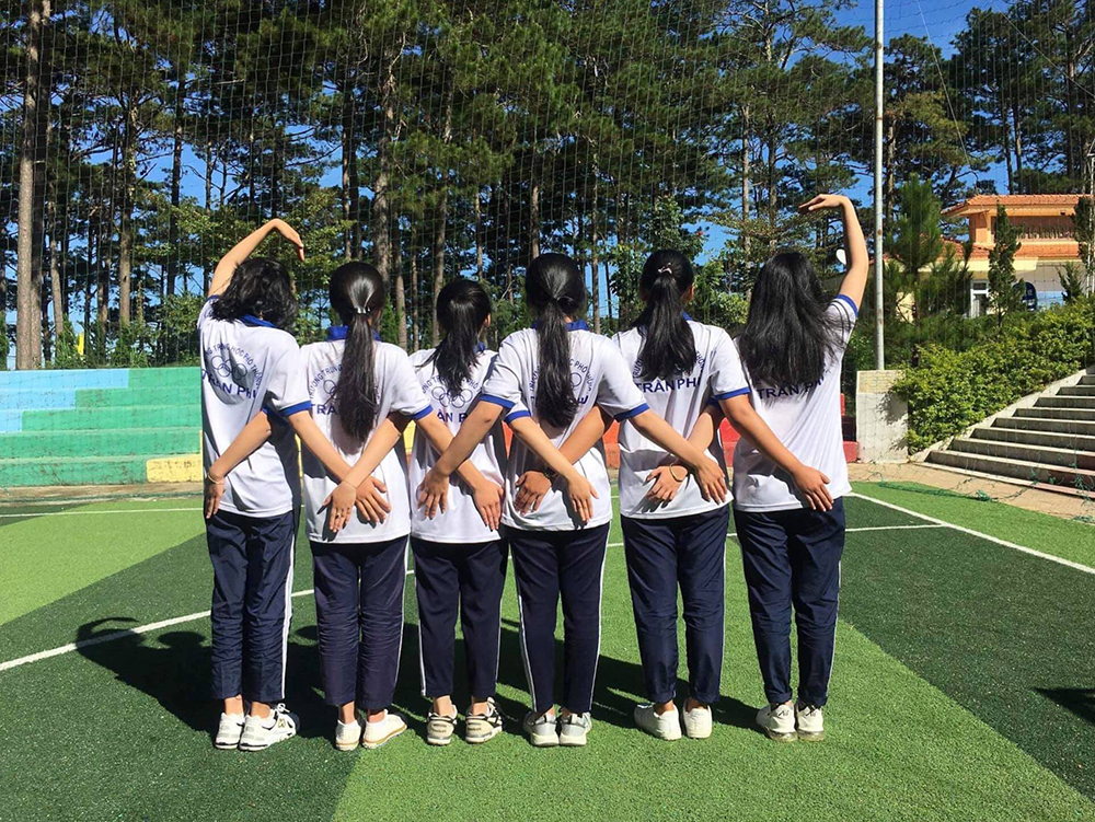 dong phuc hoc sinh tran phu high school