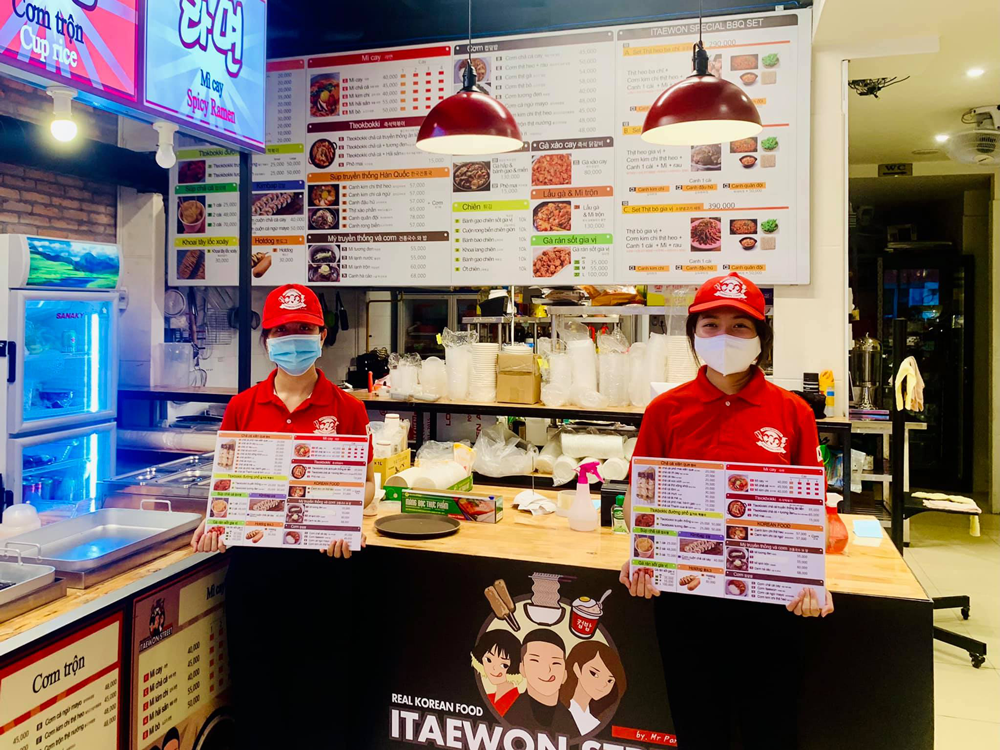 hinh anh dong phuc itaewon street real korean food