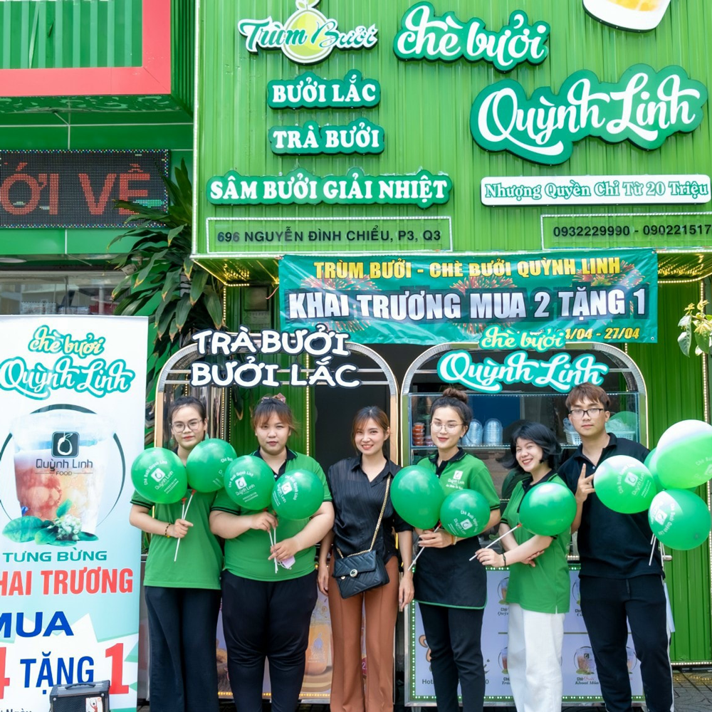 hinh anh dong phuc nhan vien quynh linh food san pham thu buoi