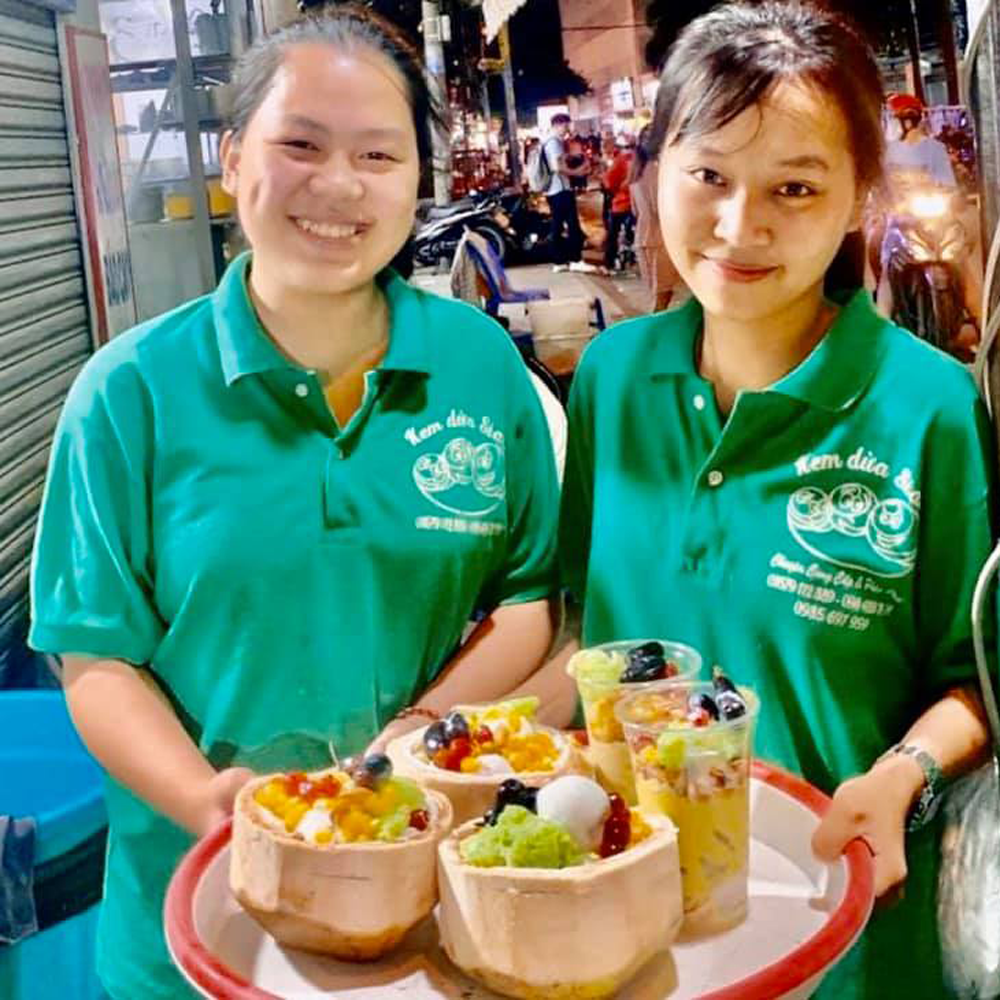 hinh anh dong phuc kem dua siam