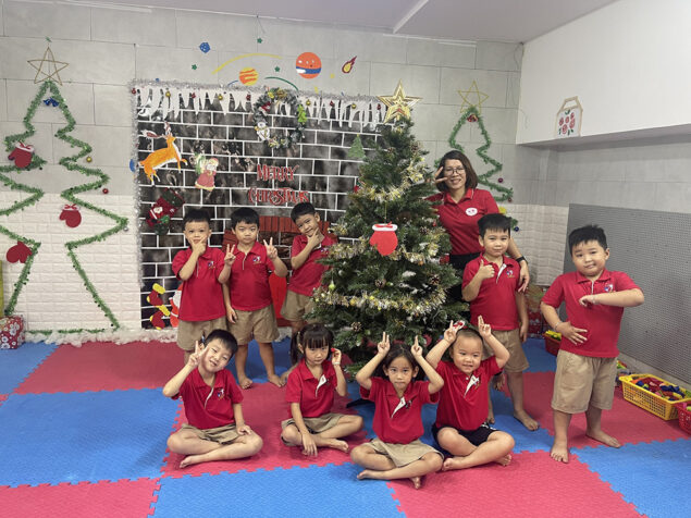 dong phuc truong mam non song ngu life kids