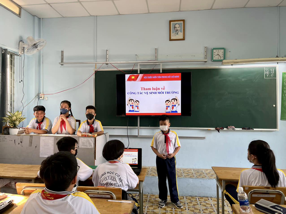 dong phuc truong thcs tran quoc tuan