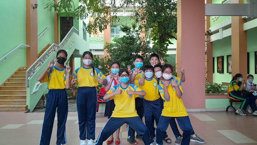 dong phuc truong thcs tran van quang