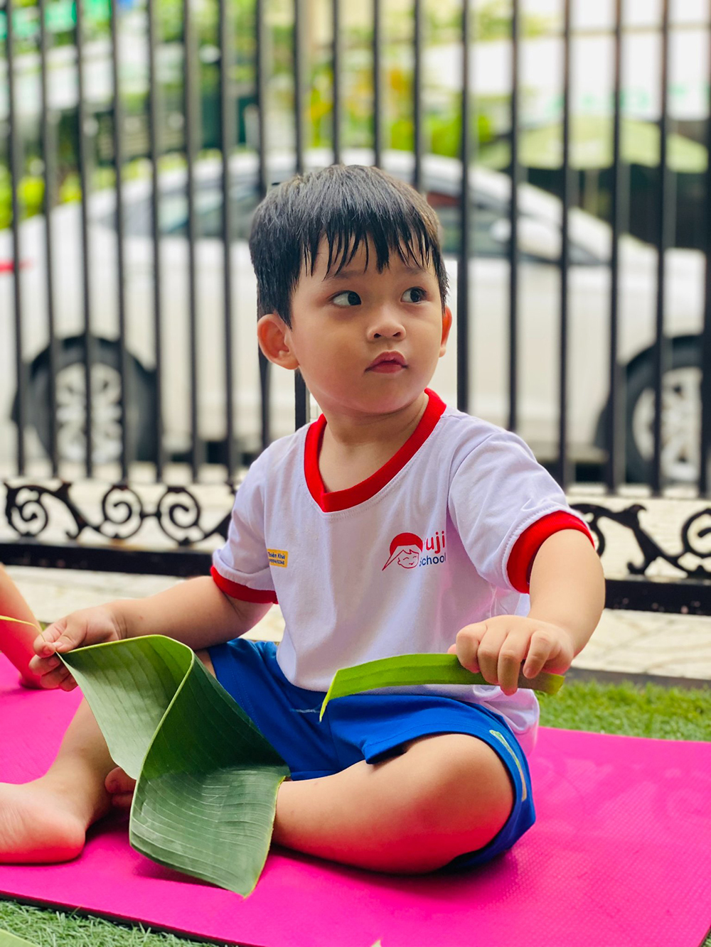 dong phuc the duc he thong truong mam non fuji school