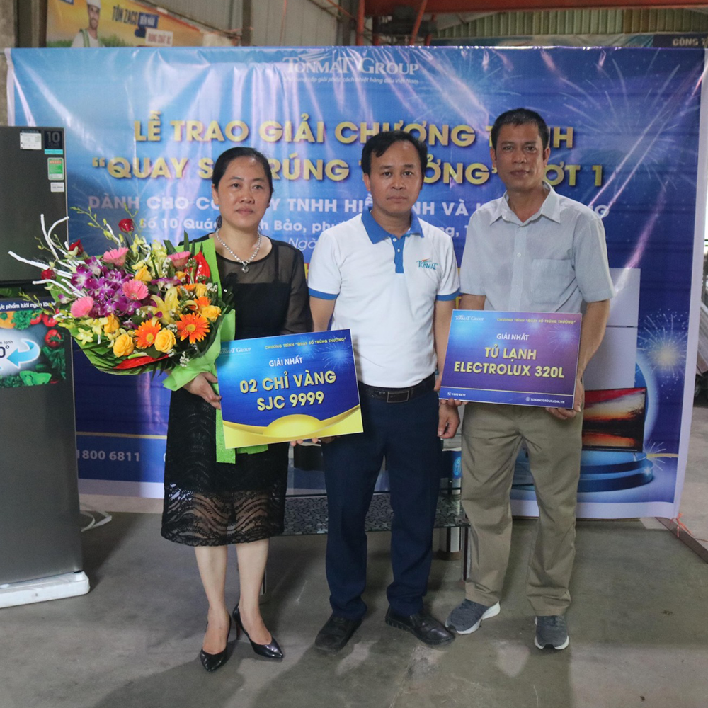hinh anh dong phuc nhan vien tonmat group