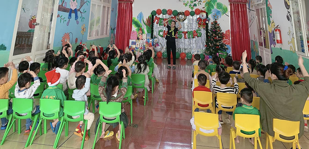 dong phuc mam non tu thuc thanh hien 2