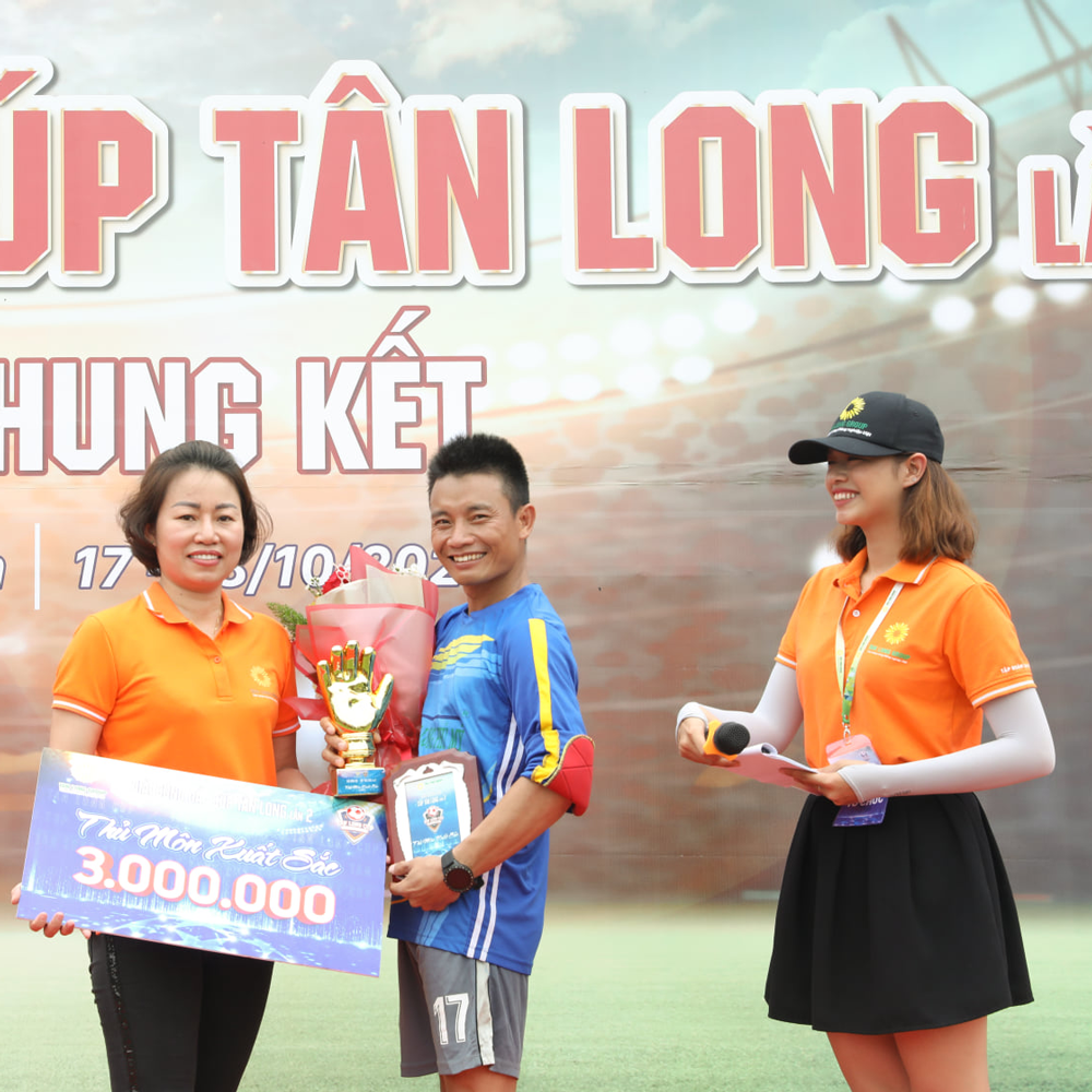hinh anh dong phuc tan long group toa sang cung nong nghiep viet