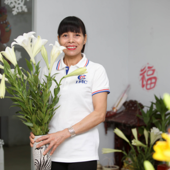 hinh anh dong phuc cong ty tu van y duoc quoc te - imc