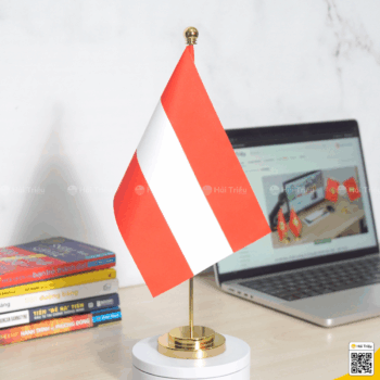 co ao de ban de don inox ma vang