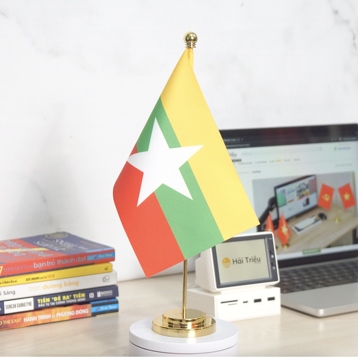 co myanmar de ban de don inox ma vang